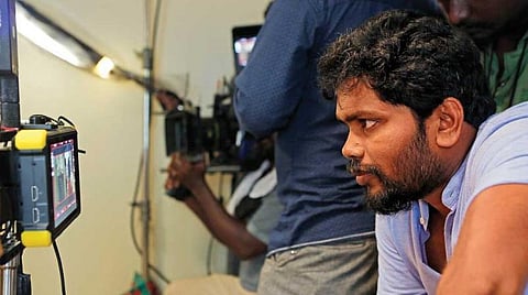 தன்பாலின ஈர்ப்பாளர்கள் குறித்த படமாக உருவாகிறதா நட்சத்திரம் நகர்கிறது?
