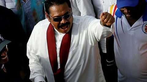 மகிந்தா, பசில் நாட்டை விட்டு வெளியேற தடை: இலங்கை உச்ச நீதிமன்றம் உத்தரவு