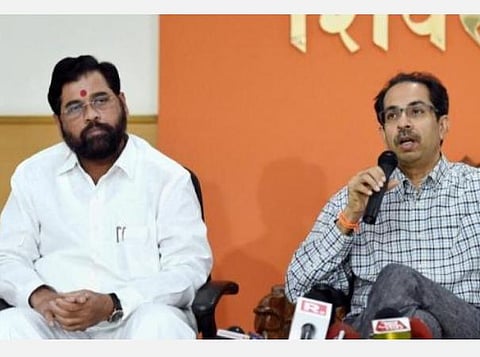 சிவசேனா யாருக்கு சொந்தம்?- ஆவணங்களை தாக்கல் செய்ய ஏக்நாத் ஷிண்டே, உத்தவ் தாக்கரேவுக்கு தேர்தல் ஆணையம் உத்தரவு