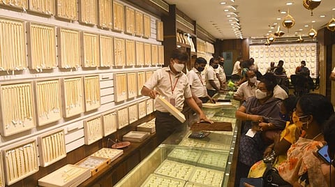 தங்கம் விலை உயர்வு: இன்றைய நிலவரம் என்ன?