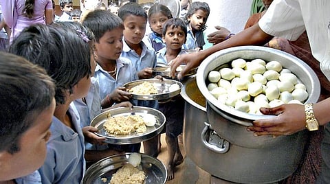 குழந்தைகள் தினமும் முட்டை சாப்பிட்டால் உடற்பருமன் ஏற்படுமா? - தவறான அறிக்கையும் உண்மையும்