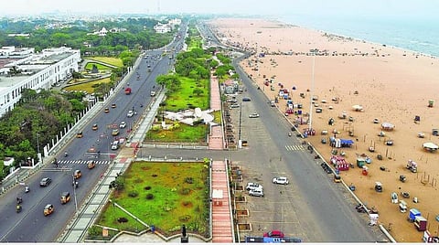 மெரினா, பெசன்ட் நகர், திருவான்மியூர் கடற்கரைகளில் தடை செய்யப்பட்ட பிளாஸ்டிக் பயன்பாடு: மாநகராட்சி எச்சரிக்கை