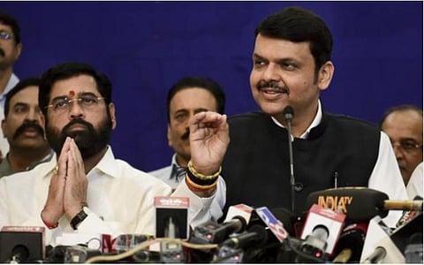 மகாராஷ்டிர அமைச்சரவை ஆகஸ்ட் 15-க்குள் விரிவாக்கம்: உள்துறை பட்னாவிஸ் வசமாக வாய்ப்பு