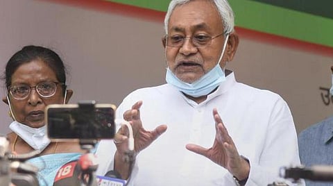 பிஹாரில் ஆட்சி மாற்றத்துக்கு தயாராகும் நிதிஷ்