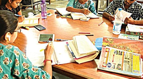 தாய்மொழியில் உயர்கல்வி: கொள்கை மட்டும் போதுமா?