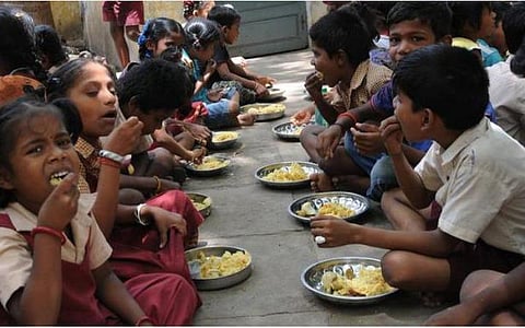 அனைத்துப் பள்ளியிலும் காலை உணவு: முன்னெடுக்குமா அரசு?