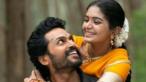விருமன் Review: மாடு குத்திக் கிழித்தாலும் பிழைத்துக் கொள்ளலாம். ஆனால்..?