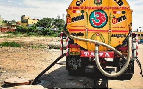 கழிவுநீர் லாரிகள் உரிமம் இன்றி இயங்க முடியாது; விதிகளை மீறினால் ரூ.50 ஆயிரம் அபராதம்: வாகனம், மோட்டார் பறிமுதல் செய்யப்படும்