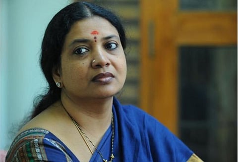 காசோலை மோசடி வழக்கில் நீதிமன்றத்தில் ஆஜரான நடிகை ஜீவிதா