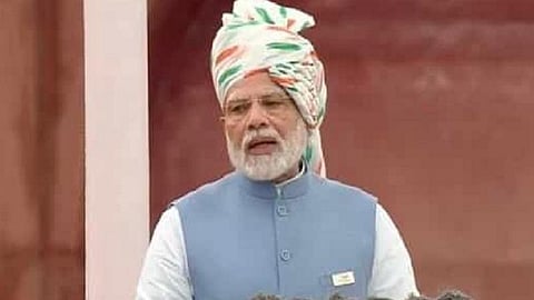 'நம் தேசம் வளரவேண்டுமானால் பெண்களை மதிக்க வேண்டும்' - பிரதமர் மோடி வலியுறுத்தல்