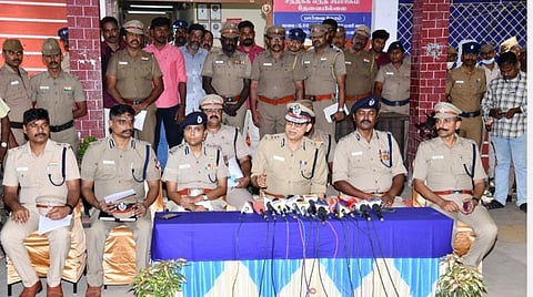 சென்னை தனியார் வங்கிக் கொள்ளை | திட்டமிட்டு அரங்கேற்றிய நண்பர்கள் சிக்கியது எப்படி?- காவல் ஆணையர் விளக்கம்