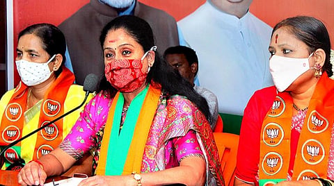 பாஜகவில் பேசுவதற்கு வாய்ப்பு தருவதில்லை - நடிகை விஜயசாந்தி குற்றச்சாட்டு