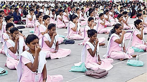 உங்கள் பள்ளி சமூகத் திறன்களை கற்பிக்கிறதா?