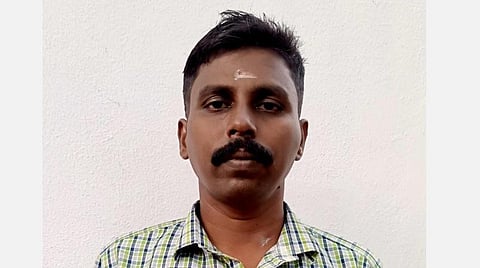 தமிழகத்தில் இருந்து தேசிய நல்லாசிரியர் விருதுக்கு தேர்வாகியுள்ள ஆசிரியர் கே.ராமச்சந்திரன்.