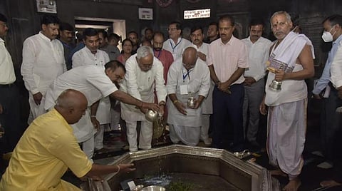 பிஹாரில் விஷ்ணு கோயிலில் நுழைந்த முஸ்லிம் அமைச்சர் - தடையை மீறி கருவறை வரை சென்றதாக நீதிமன்றத்தில் வழக்கு