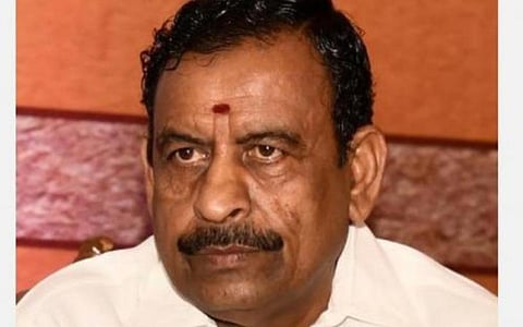 டிஎன்பிஎஸ்சி சர்வேயர் தேர்வுக்கு புதிதாக அறிவிப்பாணை: முன்னாள் அமைச்சர் ஓ.எஸ்.மணியன் வலியுறுத்தல்