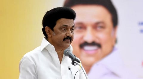 சட்டமே உங்களை வழிநடத்த வேண்டும்; சாதி பாகுபாடு பணியில் குறுக்கிடக் கூடாது: பயிற்சி முடித்த உதவி காவல் ஆய்வாளர்களுக்கு ஸ்டாலின் அறிவுரை