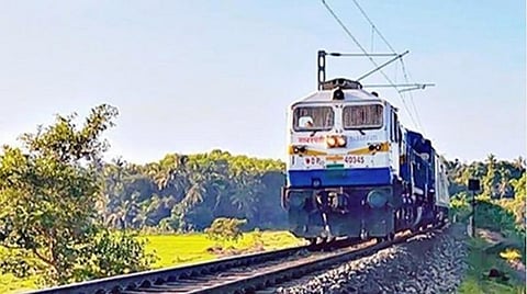 மதுரை - கோவைக்கு இனி தினசரி விரைவு ரயில்