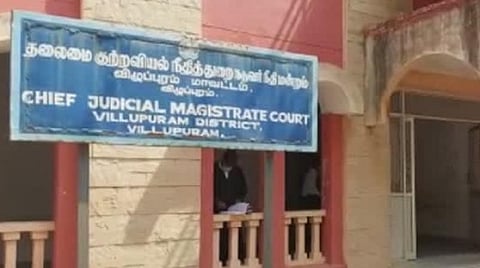 சிறப்பு டிஜிபி மீதான பாலியல் புகார் வழக்கில் காணாமல்போன முக்கிய ஆவணங்களின் நகல்கள் தாக்கல்