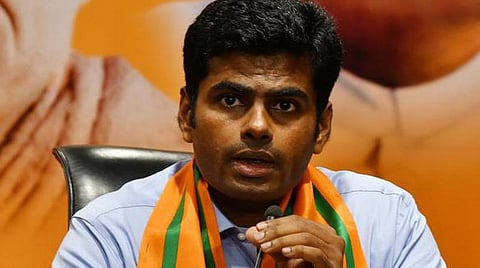 அரசியல் ஆதாயத்துக்காக மாணவரின் எதிர்காலத்தில் விளையாடுவதா? - திமுகவுக்கு அண்ணாமலை கண்டனம்