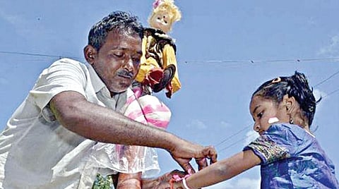 களிப்பு ஊட்டிய மிட்டாய்கள்