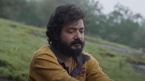 மலையாள நடிகர் ஸ்ரீநாத் பாசி மீது வழக்கு