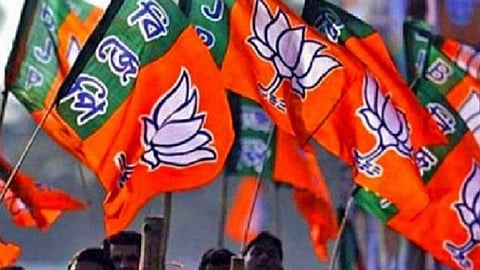பாட்டில் குண்டு வீச்சு | பாஜகவினர் மிகுந்த பாதுகாப்புடன் இருக்க கட்சி மேலிடம் எச்சரிக்கை
