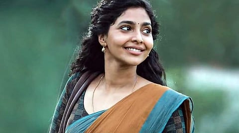 ஓடிடி திரை அலசல் | Archana 31 Not Out - ஐஸ்வர்யா லக்ஷ்மி ஆக்கிரமிப்பில் ‘தனி’த்துவப் போராட்டம்
