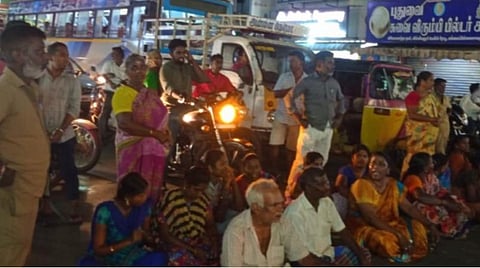 மக்கள் போராட்டம்