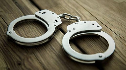 கோவை | 13.52 கிலோ நகை மோசடி வழக்கில் நகைக்கடை மேலாளர் கைது