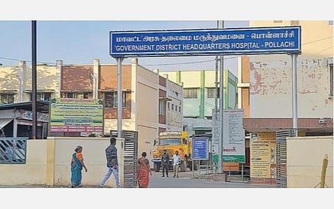 பொள்ளாச்சி அரசு தலைமை மருத்துவமனையில் மருத்துவர், செவிலியர் பற்றாக்குறையால் நோயாளிகள் அவதி