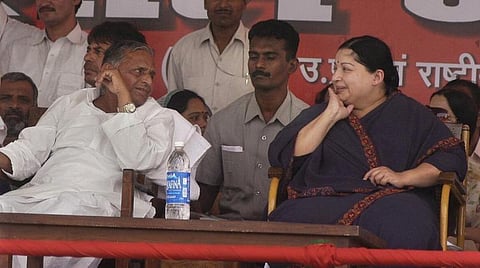 நேதாஜி, மவுலானா என்று அழைக்கப்பட்ட முலாயம் சிங் யாதவின் அரசியல் வாழ்க்கை