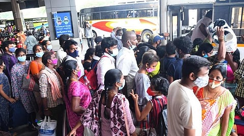 தீபாவளி பண்டிகையை முன்னிட்டு இன்று முதல் சிறப்பு பேருந்துகள் இயக்கம்: சென்னையில் 6 இடங்களில் பேருந்து நிலையங்கள்