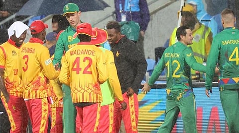 T20 WC | மீண்டும் தென்னாப்பிரிக்காவை சோதித்த மழை.. புள்ளிகளை இழந்த பரிதாபம்