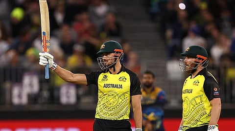 ஸ்டாய்னிஸ் மற்றும் ஃபின்ச்.