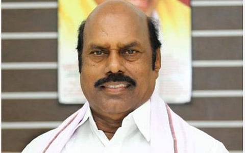 சென்னையில் போக்குவரத்து நெரிசலால் மழைநீர் வடிகால் பணி இரவில் மட்டுமே நடக்கிறது: அமைச்சர் வேலு தகவல்