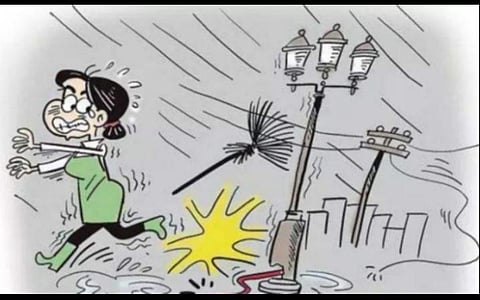 பருவமழை காலத்தில் மின்விபத்துகளை தடுக்க மக்கள் செய்ய வேண்டியவை என்னென்ன?