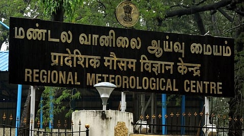 தென் தமிழகம், டெல்டா மாவட்டங்களில் லேசான மழை வாய்ப்பு