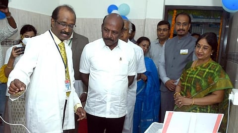 ஓமந்தூரார் மருத்துவமனையில் நவீன கருவி; புற்றுநோய், நீண்ட நாள் வலிக்கு அறுவை இல்லா சிகிச்சை பெறலாம்: அமைச்சர் மா.சுப்பிரமணியன்