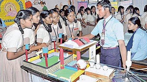 இளம் விஞ்ஞானிகளை உருவாக்கும் தேசிய குழந்தைகள் அறிவியல் மாநாடு