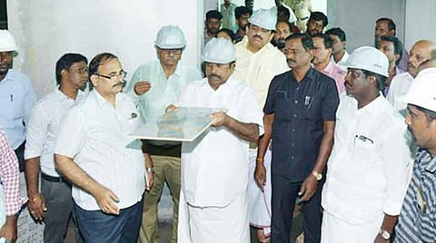 சைதாப்பேட்டை தாடண்டர் நகரில் அமைச்சர் எ.வ.வேலு ஆய்வு: குடியிருப்புகளை விரைவாக கட்ட உத்தரவு