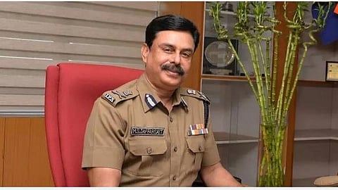 தமிழக முன்னாள் டிஜிபி ஜாபர்சேட்டின் மனைவி உட்பட 3 பேரின் ரூ.14 கோடி சொத்துகள் முடக்கம்