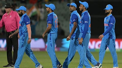 T20 WC அரையிறுதி | தேறாத சுழல்… 42 டாட் பந்துகள்... - இந்திய அணியின் தோல்விக்கான காரணங்கள்