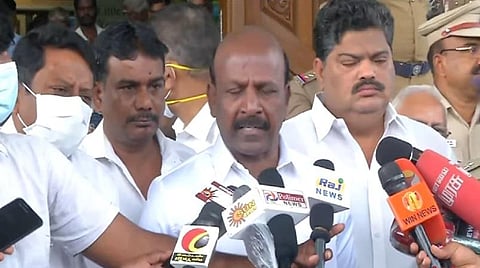 செய்தியாளர்களுக்கு பேட்டி அளித்த அமைச்சர் மா.சுப்பிரமணியன்