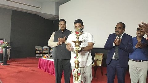 காமராஜர் பல்கலை.,யில் தொல் மரபியல் ஆய்வகம்: அமைச்சர் பழனிவேல் தியாகராஜன் திறந்து வைத்தார்