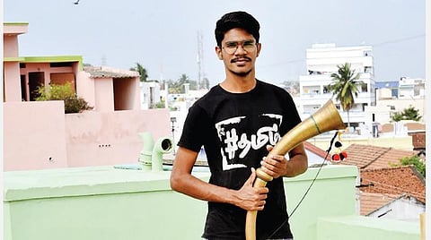 ரவுண்டு கட்டும் சவுண்டு மணி