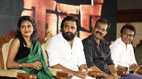 சசிகுமாருக்கு ‘காரி’ பொருத்தமான கதை - இயக்குநர் மகிழ்ச்சி