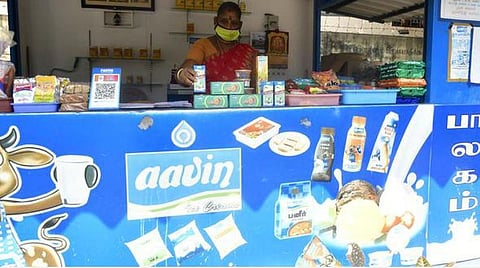 கிறிஸ்துமஸ், புத்தாண்டை முன்னிட்டு கேக் தயாரித்து விற்பது குறித்து ஆவின் நிர்வாகம் ஆலோசனை