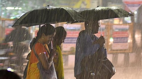 இன்று முதல் 4 நாட்களுக்கு மிதமான மழை பெய்ய வாய்ப்பு