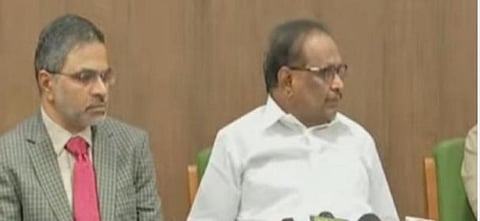 ஆன்லைன் ரம்மி தடை | ஆளுநர் கேள்விக்கு 24 மணி நேரத்தில் பதில் - விரைவில் ஒப்புதல் அளிப்பார் என அமைச்சர் எதிர்பார்ப்பு